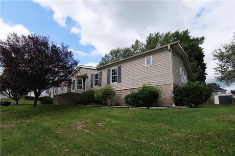 Photo for 925 Kaye Ave