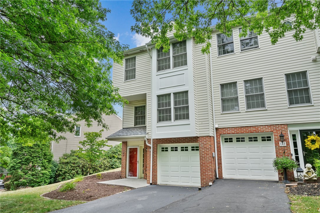 View North Strabane, PA 15317 townhome