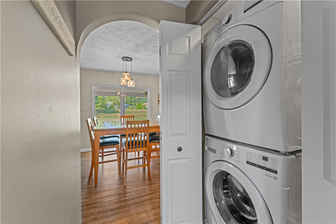 Jackson Twp, Pennsylvania 16037, United States, 4 Bedrooms Bedrooms, ,3 BathroomsBathrooms,Residential,Active,192563