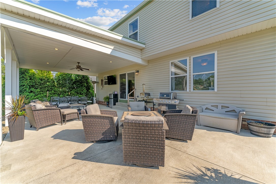 Jackson Twp, Pennsylvania 16037, United States, 4 Bedrooms Bedrooms, ,3 BathroomsBathrooms,Residential,Active,192563