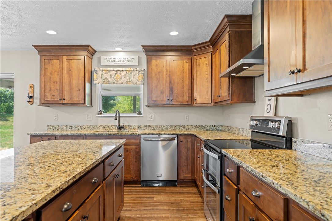 Jackson Twp, Pennsylvania 16037, United States, 4 Bedrooms Bedrooms, ,3 BathroomsBathrooms,Residential,Active,192563