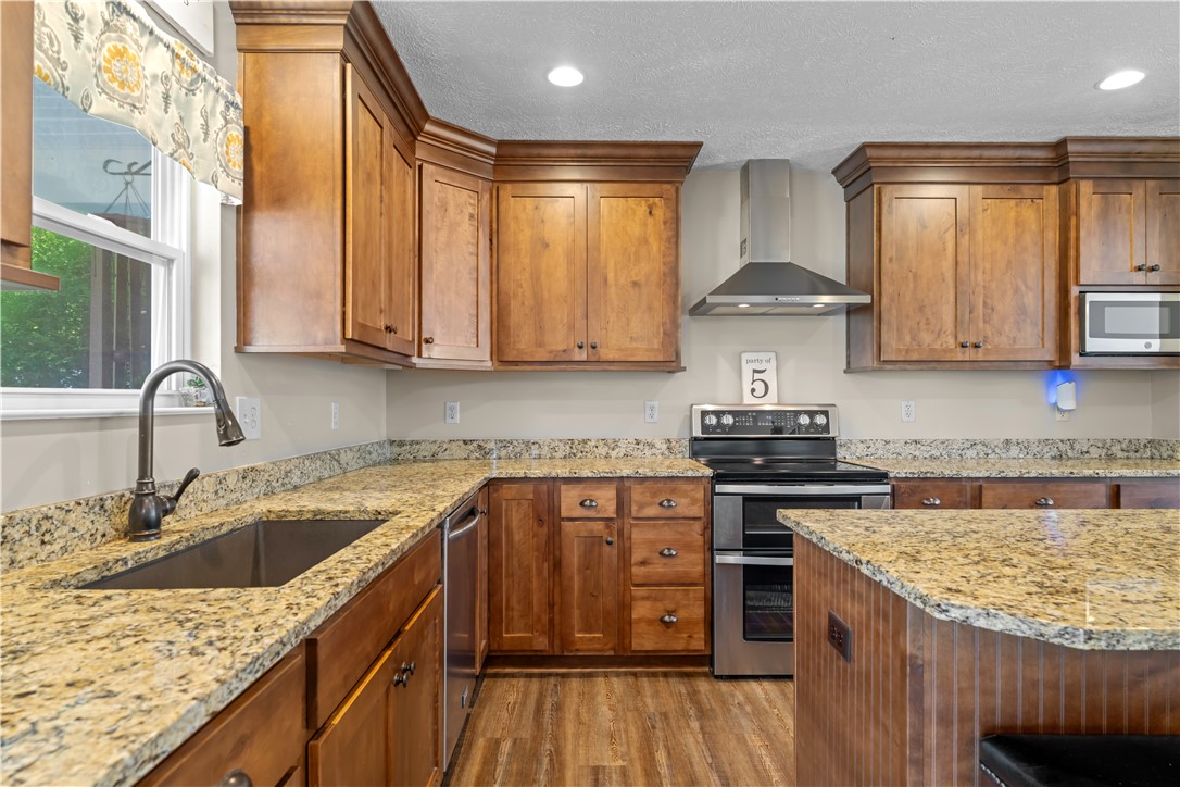 Jackson Twp, Pennsylvania 16037, United States, 4 Bedrooms Bedrooms, ,3 BathroomsBathrooms,Residential,Active,192563