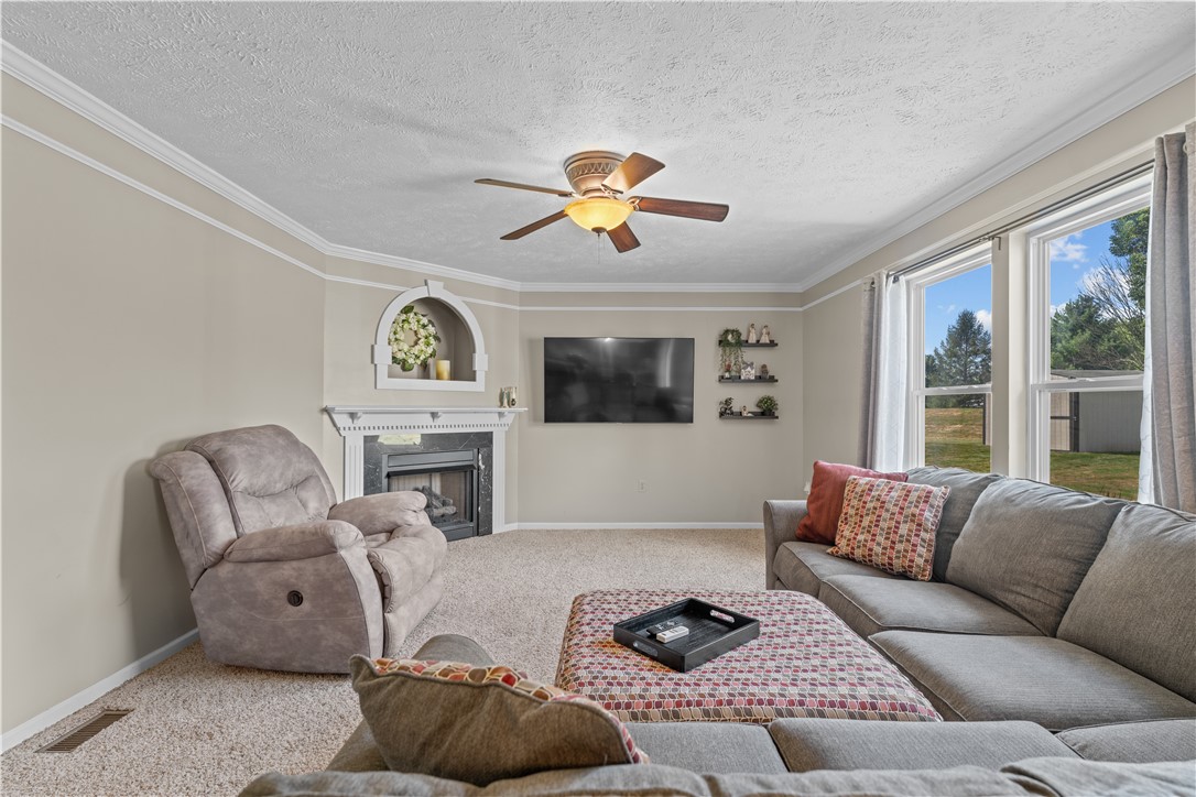 Jackson Twp, Pennsylvania 16037, United States, 4 Bedrooms Bedrooms, ,3 BathroomsBathrooms,Residential,Active,192563