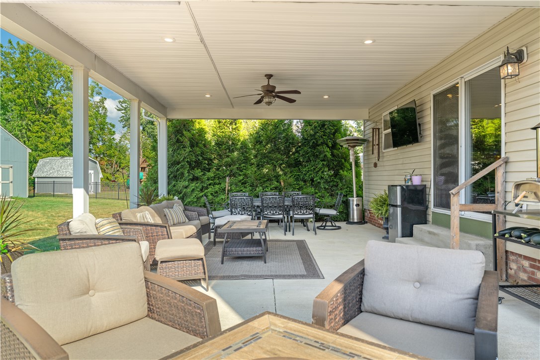 Jackson Twp, Pennsylvania 16037, United States, 4 Bedrooms Bedrooms, ,3 BathroomsBathrooms,Residential,Active,192563