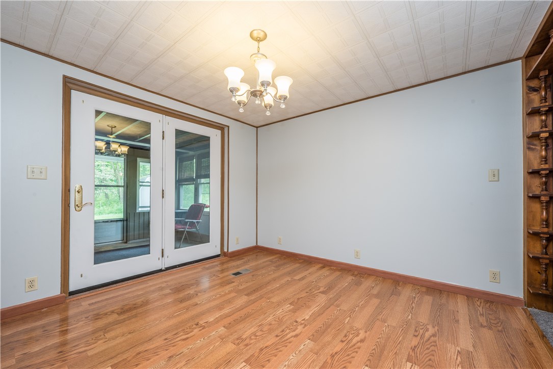 Union Twp - Wsh, Pennsylvania 15332, United States, 3 Bedrooms Bedrooms, ,2 BathroomsBathrooms,Residential,Contingent,130601