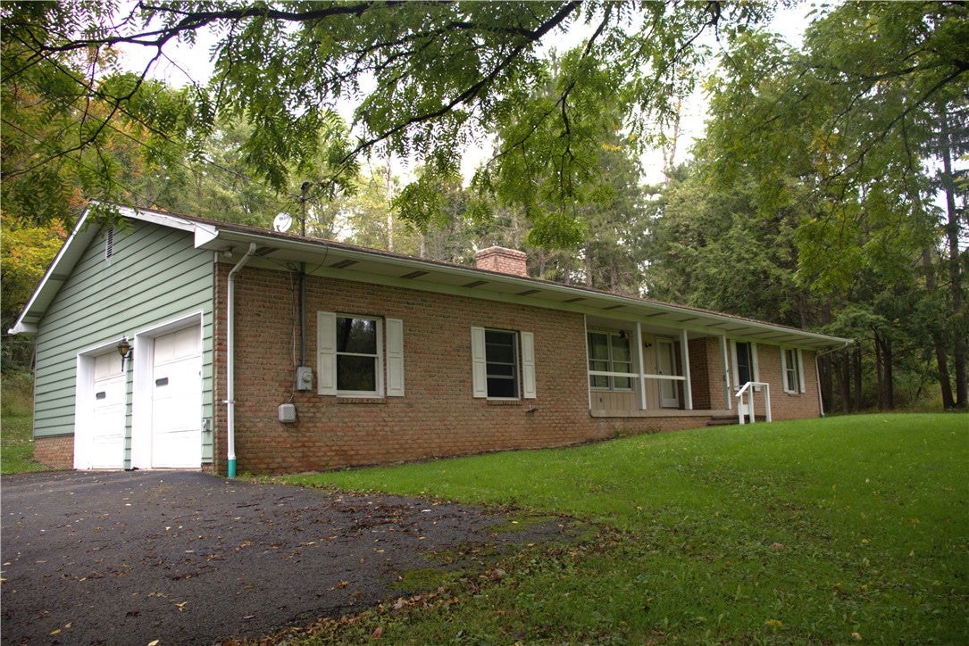 308 Wallace Lane