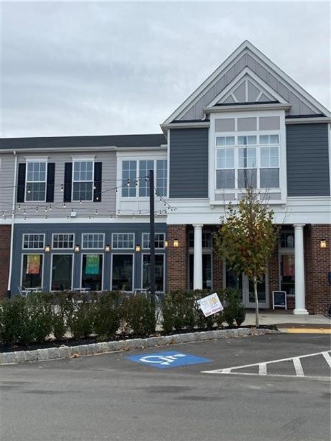 Photo of 1439 Hastings Crescent, Bridgeville, PA 15017 (MLS # 1737476)