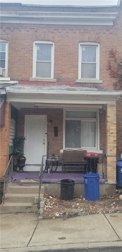 Photo of 799 Cherokee St, Pittsburgh, PA 15219 (MLS # 1740007)