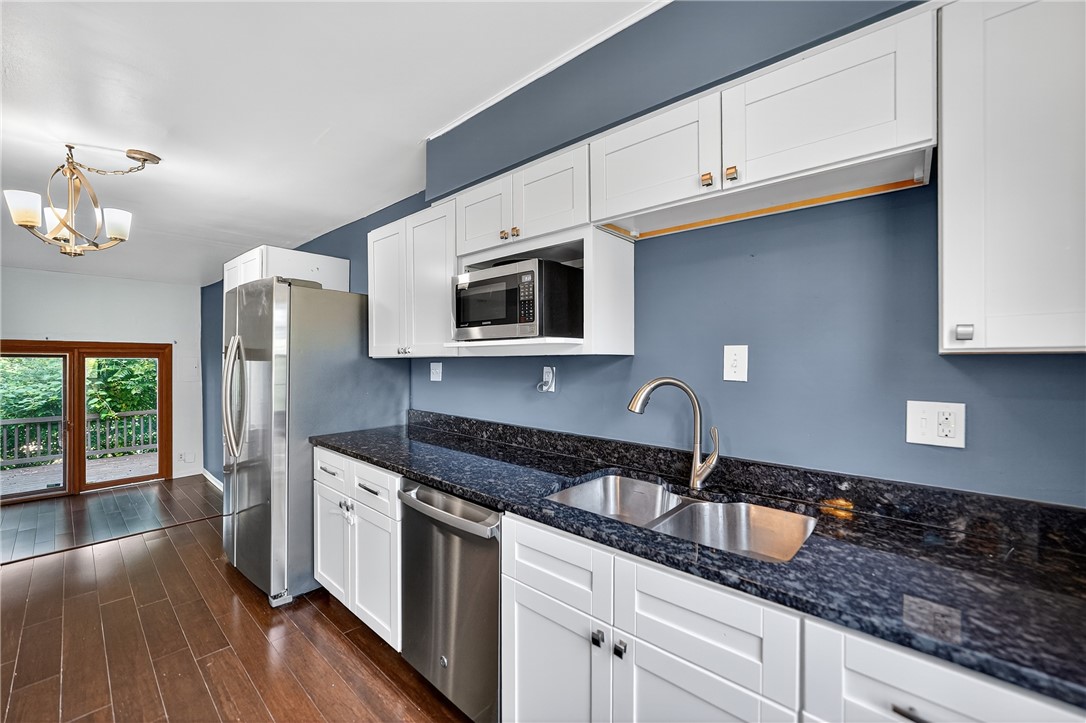 Pennsbury, Pennsylvania 15205, United States, 2 Bedrooms Bedrooms, ,1 BathroomBathrooms,Residential,Active,166957