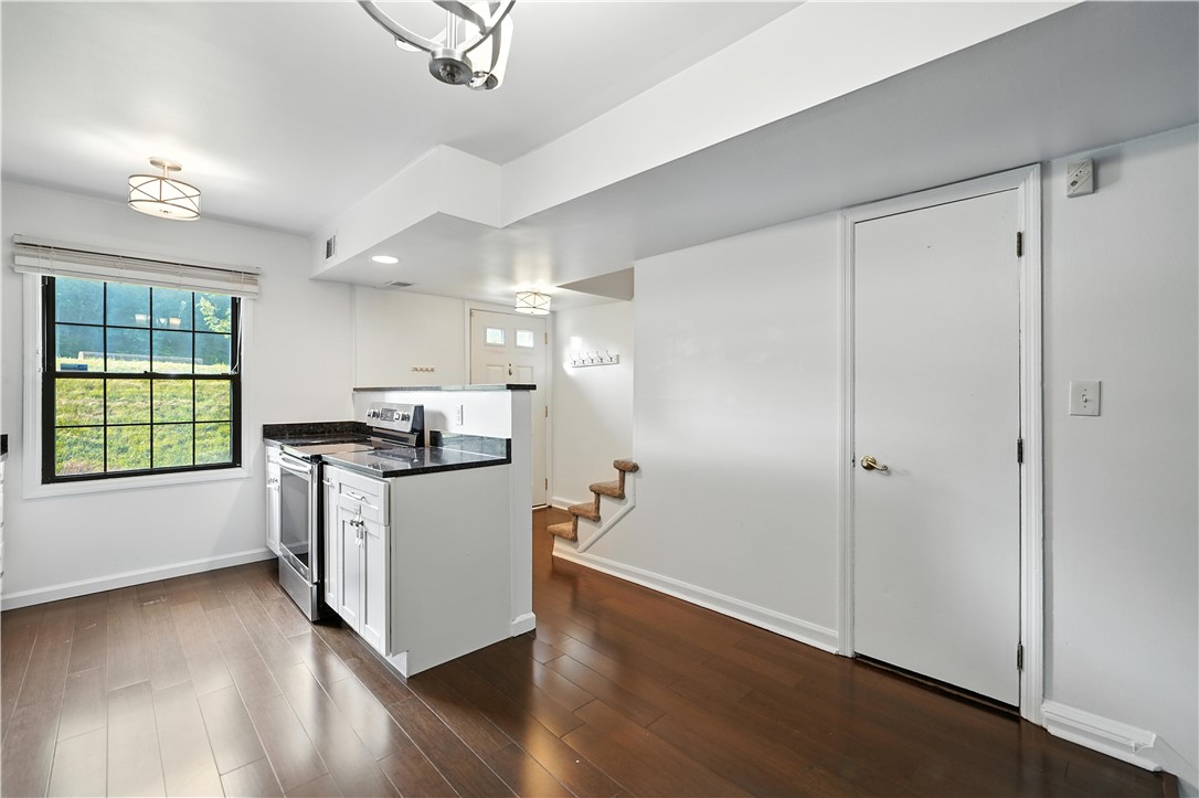 Pennsbury, Pennsylvania 15205, United States, 2 Bedrooms Bedrooms, ,1 BathroomBathrooms,Residential,Active,166957