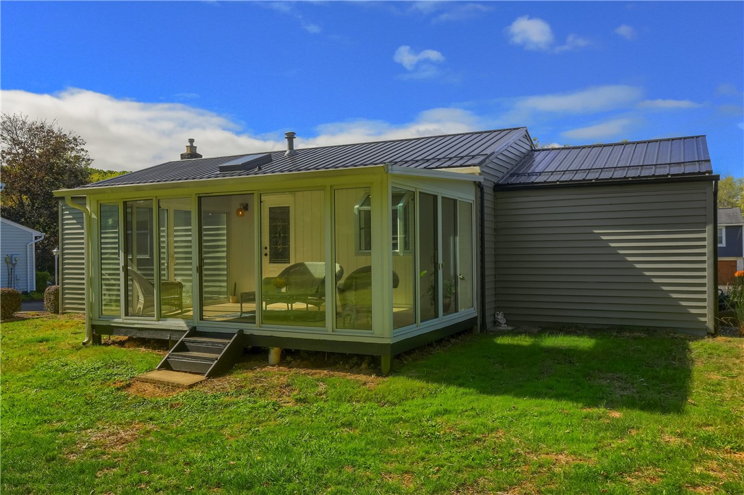 Cranberry Twp, Pennsylvania 16066, United States, 3 Bedrooms Bedrooms, ,2 BathroomsBathrooms,Residential,Active,227965