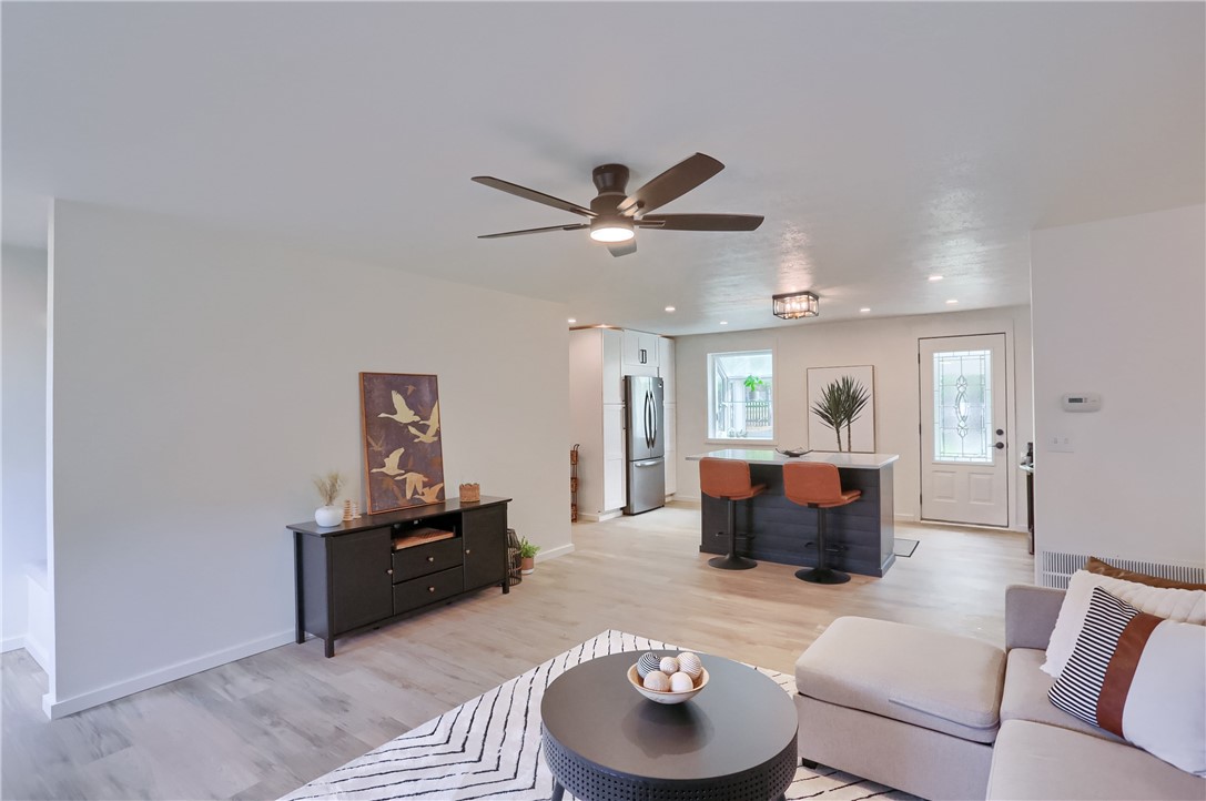 Cranberry Twp, Pennsylvania 16066, United States, 3 Bedrooms Bedrooms, ,2 BathroomsBathrooms,Residential,Active,227965