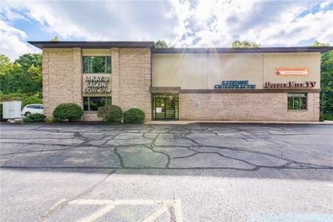 2750 Golden Mile Hwy Plum Boro PA 15239
