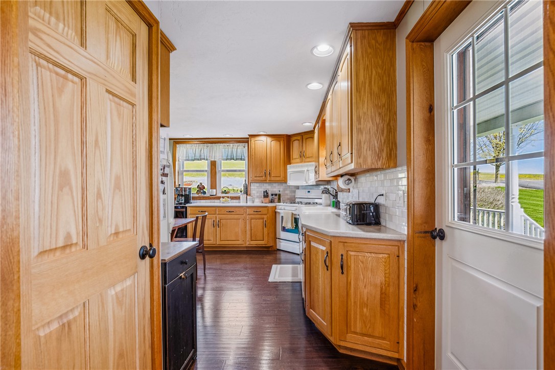 Milford Twp, Pennsylvania 15501, United States, 3 Bedrooms Bedrooms, ,2 BathroomsBathrooms,Residential,Contingent,115748