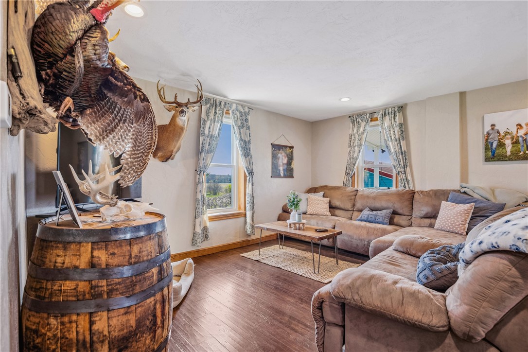 Milford Twp, Pennsylvania 15501, United States, 3 Bedrooms Bedrooms, ,2 BathroomsBathrooms,Residential,Contingent,115748