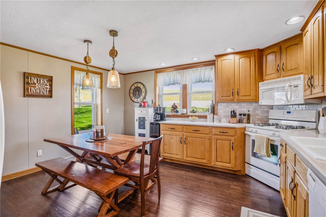 Milford Twp, Pennsylvania 15501, United States, 3 Bedrooms Bedrooms, ,2 BathroomsBathrooms,Residential,Contingent,115748