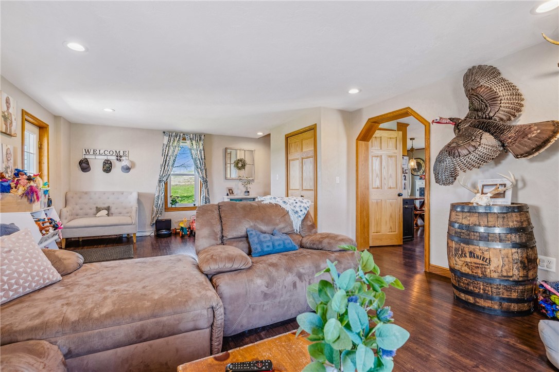 Milford Twp, Pennsylvania 15501, United States, 3 Bedrooms Bedrooms, ,2 BathroomsBathrooms,Residential,Contingent,115748