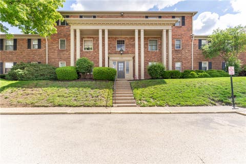 Photo for 126 Jamestown Ct C