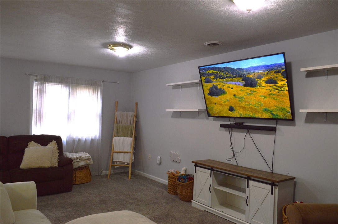 106 Meadowview Drive