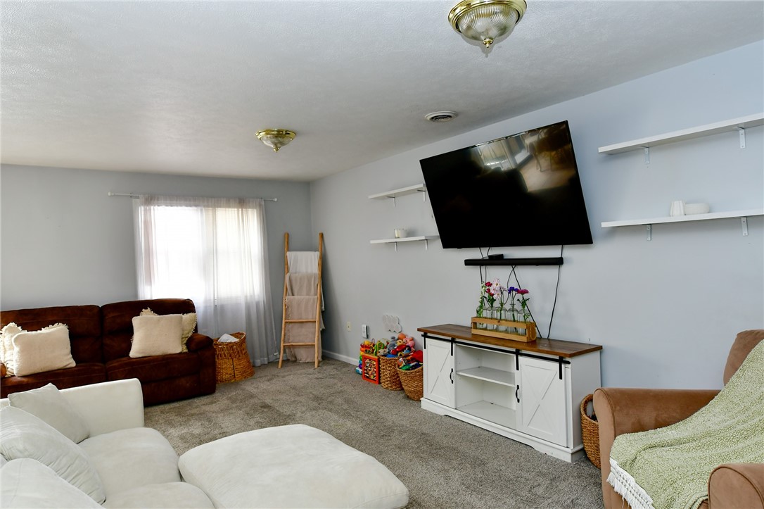 106 Meadowview Drive