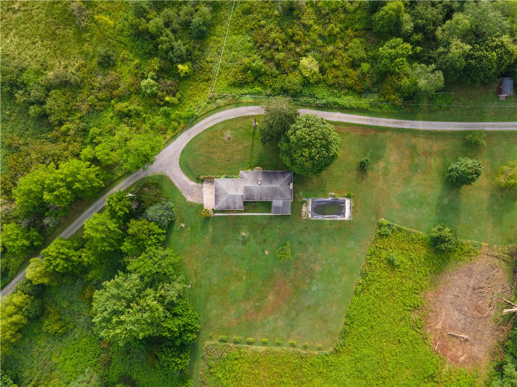 Liberty Twp, Pennsylvania 16127, United States, 3 Bedrooms Bedrooms, ,2 BathroomsBathrooms,Residential,Active,94251