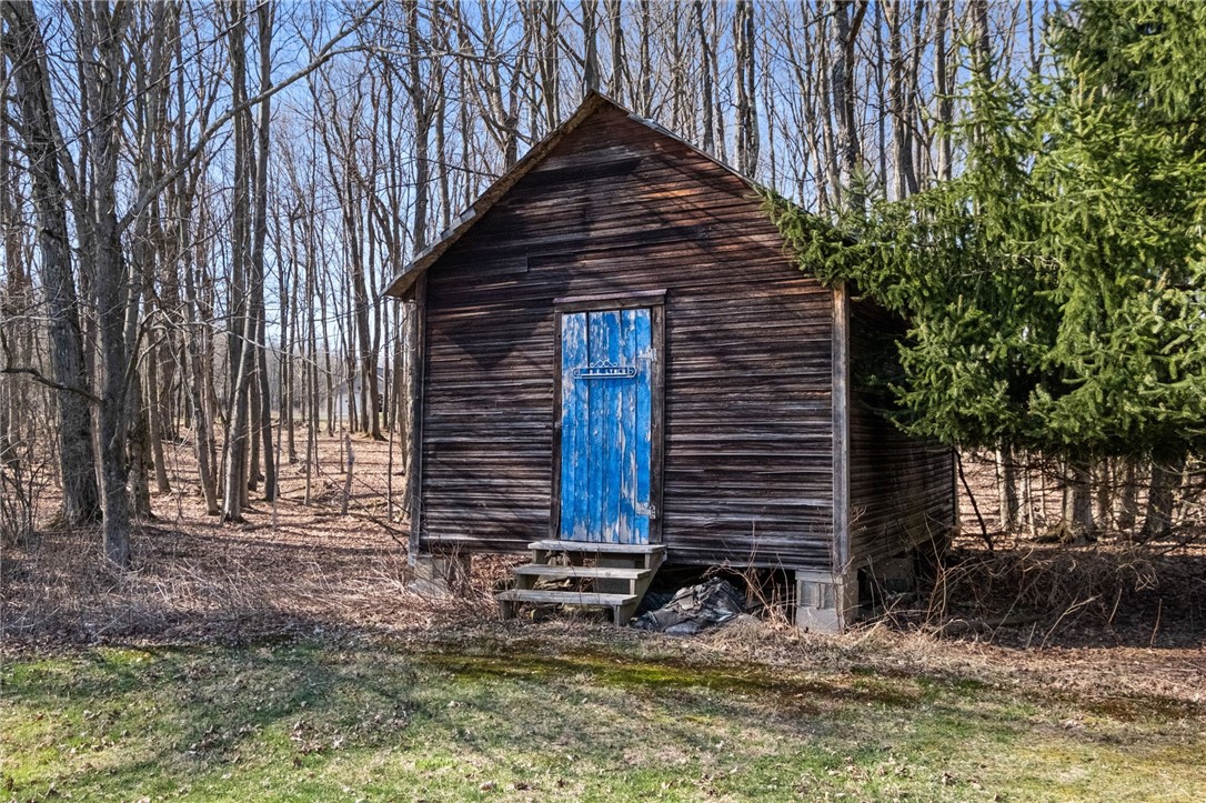 Liberty Twp, Pennsylvania 16127, United States, 3 Bedrooms Bedrooms, ,2 BathroomsBathrooms,Residential,Active,94251