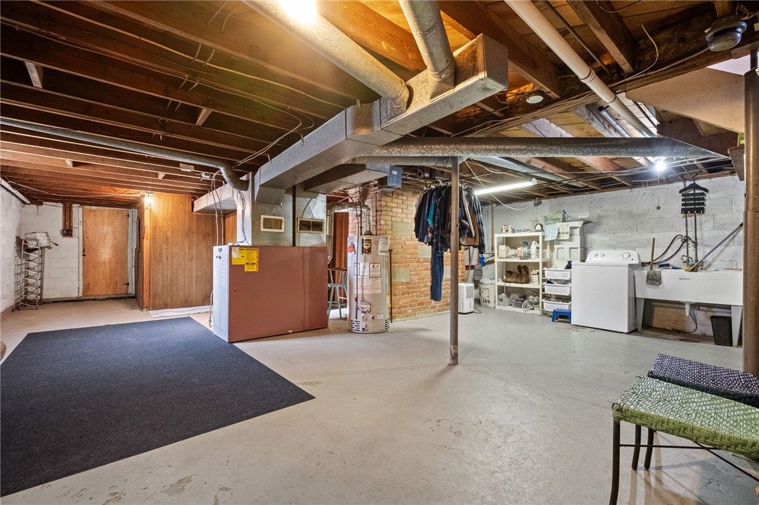 Liberty Twp, Pennsylvania 16127, United States, 3 Bedrooms Bedrooms, ,2 BathroomsBathrooms,Residential,Active,94251