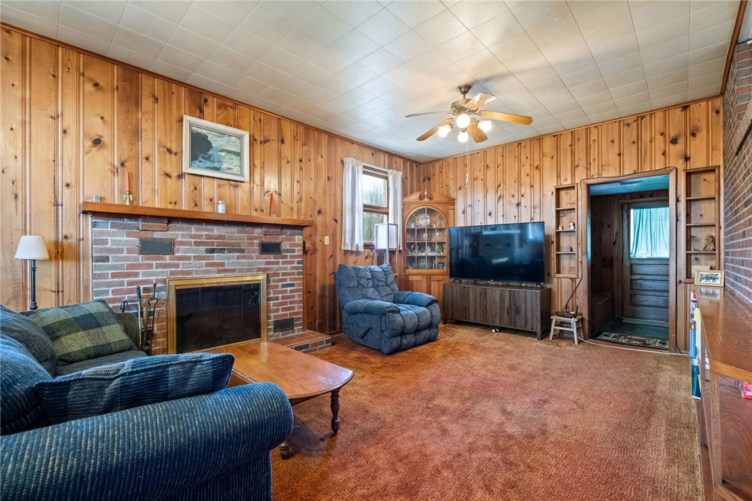 Liberty Twp, Pennsylvania 16127, United States, 3 Bedrooms Bedrooms, ,2 BathroomsBathrooms,Residential,Active,94251