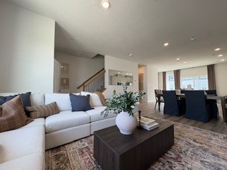 401 N Harmon Court