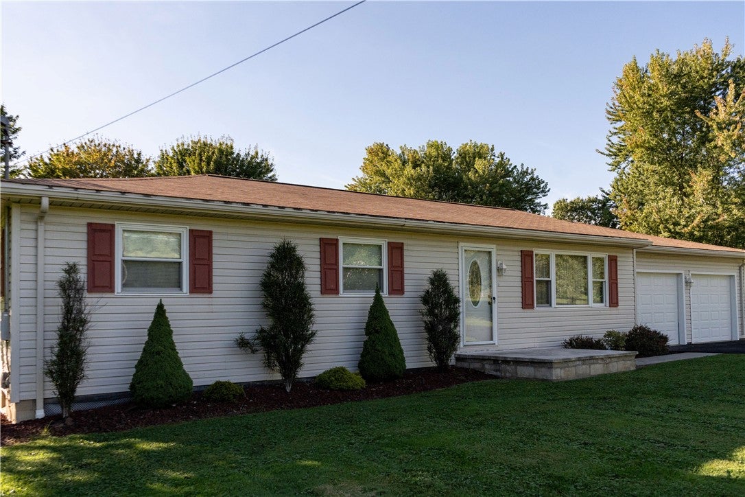 733 Greenfield Rd