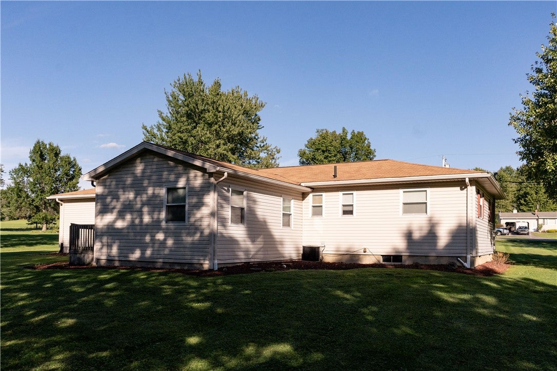 733 Greenfield Rd