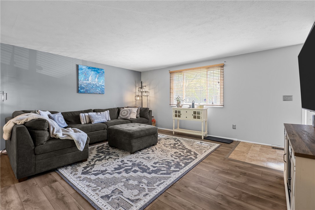 361 Meade Dr