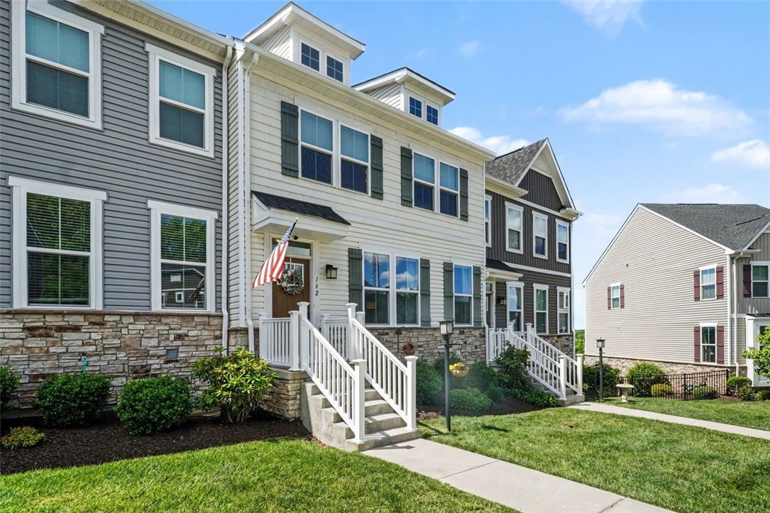 162 Moyer Hill Dr