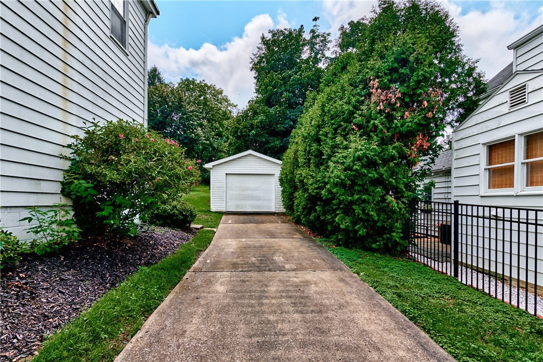 208 E Culvert St.