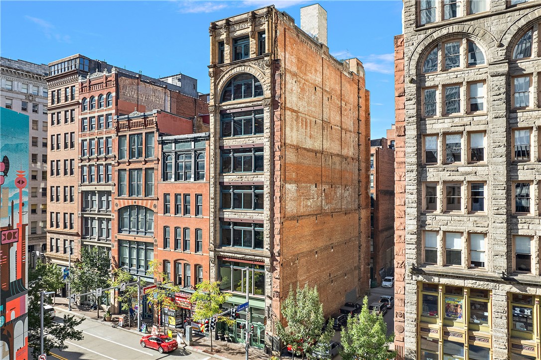 915 Liberty Avenue 501