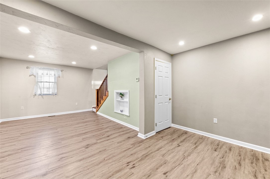 Murrysville, Pennsylvania 15668, United States, 3 Bedrooms Bedrooms, ,3 BathroomsBathrooms,Residential,Active,240482