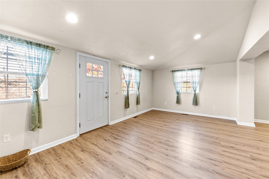 Murrysville, Pennsylvania 15668, United States, 3 Bedrooms Bedrooms, ,3 BathroomsBathrooms,Residential,Active,240482