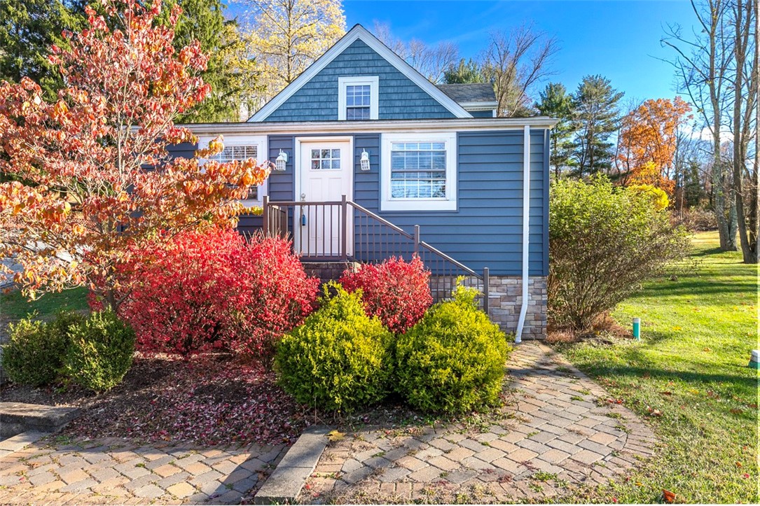 Murrysville, Pennsylvania 15668, United States, 3 Bedrooms Bedrooms, ,3 BathroomsBathrooms,Residential,Active,240482