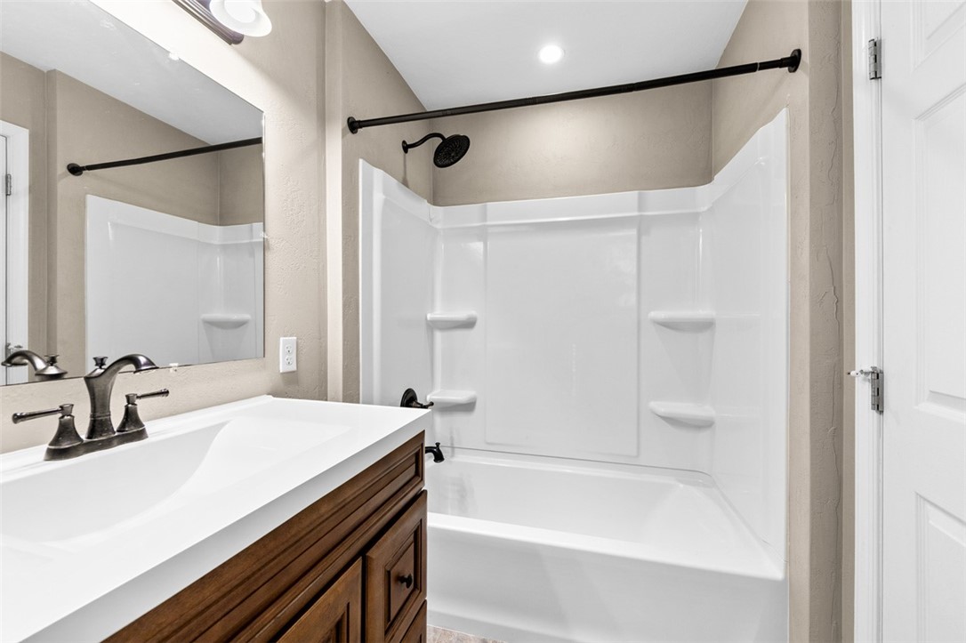 Murrysville, Pennsylvania 15668, United States, 3 Bedrooms Bedrooms, ,3 BathroomsBathrooms,Residential,Active,240482