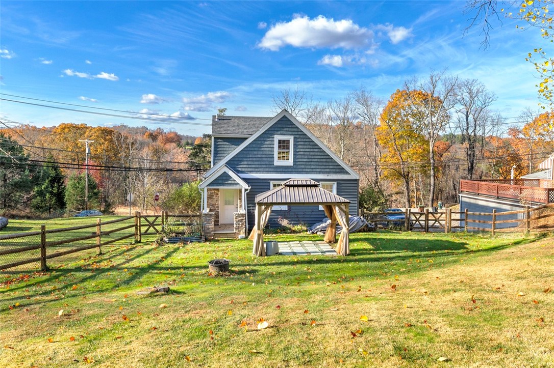 Murrysville, Pennsylvania 15668, United States, 3 Bedrooms Bedrooms, ,3 BathroomsBathrooms,Residential,Active,240482