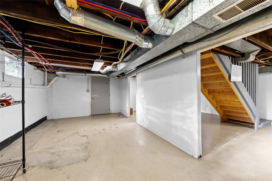 Murrysville, Pennsylvania 15668, United States, 3 Bedrooms Bedrooms, ,3 BathroomsBathrooms,Residential,Active,240482