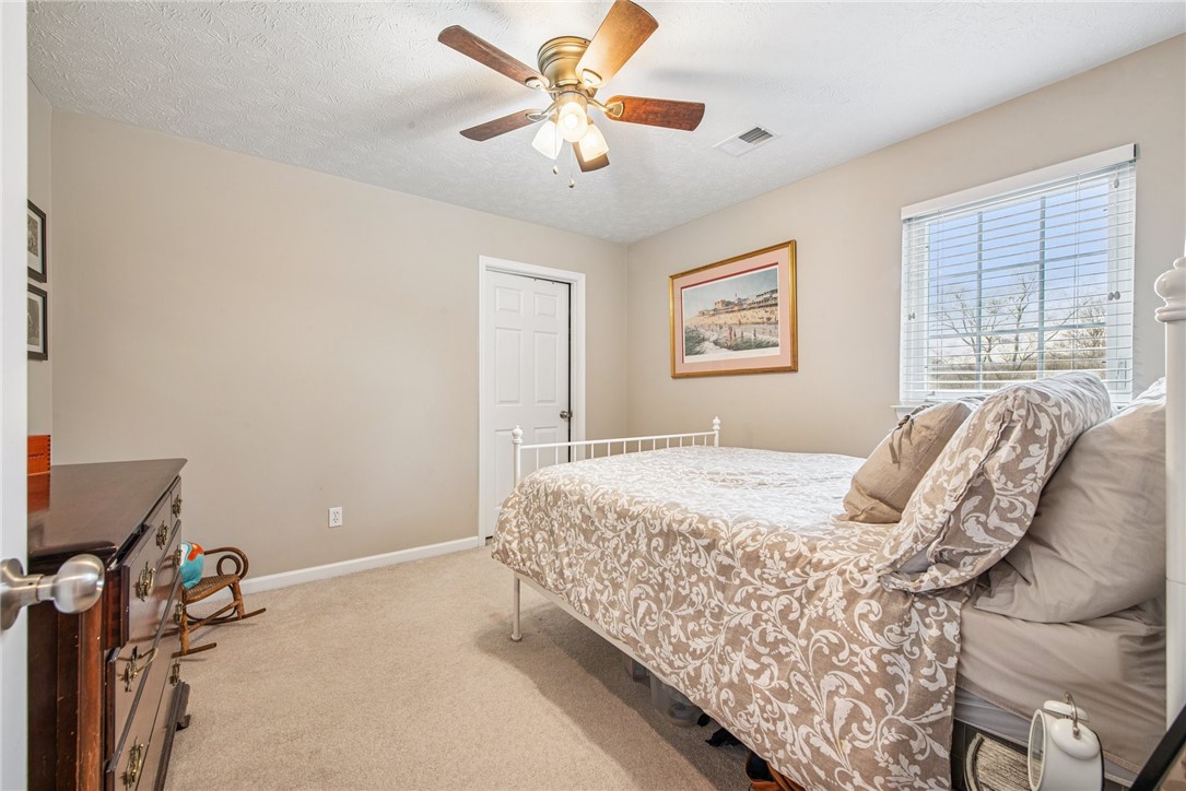 143 Bradford Square Drive, Trafford, Pennsylvania image 22