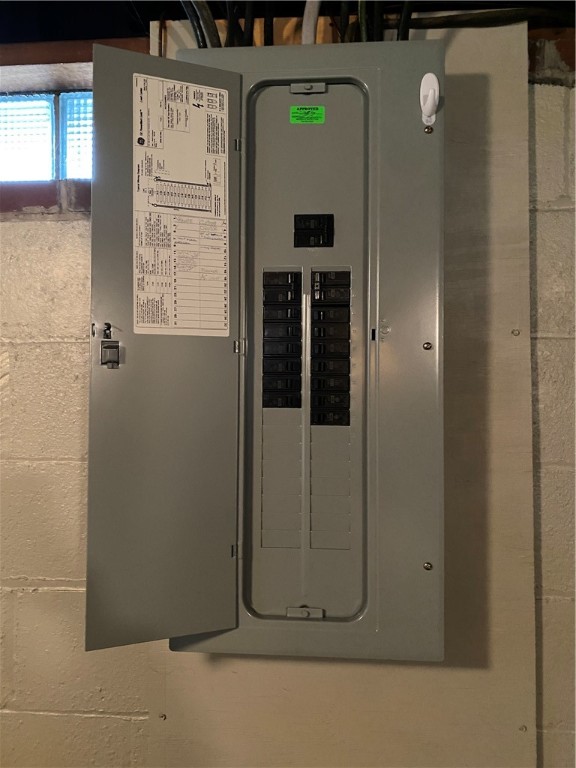 Greenville Boro - Mer, Pennsylvania 16125, United States, 2 Bedrooms Bedrooms, ,2 BathroomsBathrooms,Residential,Contingent,11441