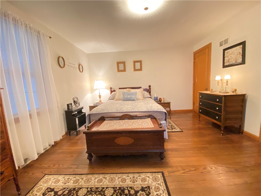 Greenville Boro - Mer, Pennsylvania 16125, United States, 2 Bedrooms Bedrooms, ,2 BathroomsBathrooms,Residential,Contingent,11441