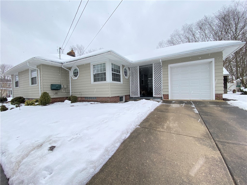 Greenville Boro - Mer, Pennsylvania 16125, United States, 2 Bedrooms Bedrooms, ,2 BathroomsBathrooms,Residential,Contingent,11441