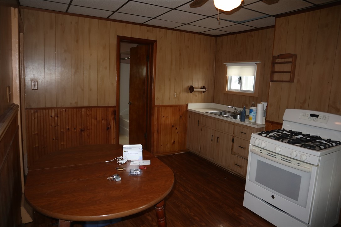 519 Underwood Ave Ave, Roscoe, Pennsylvania image 8