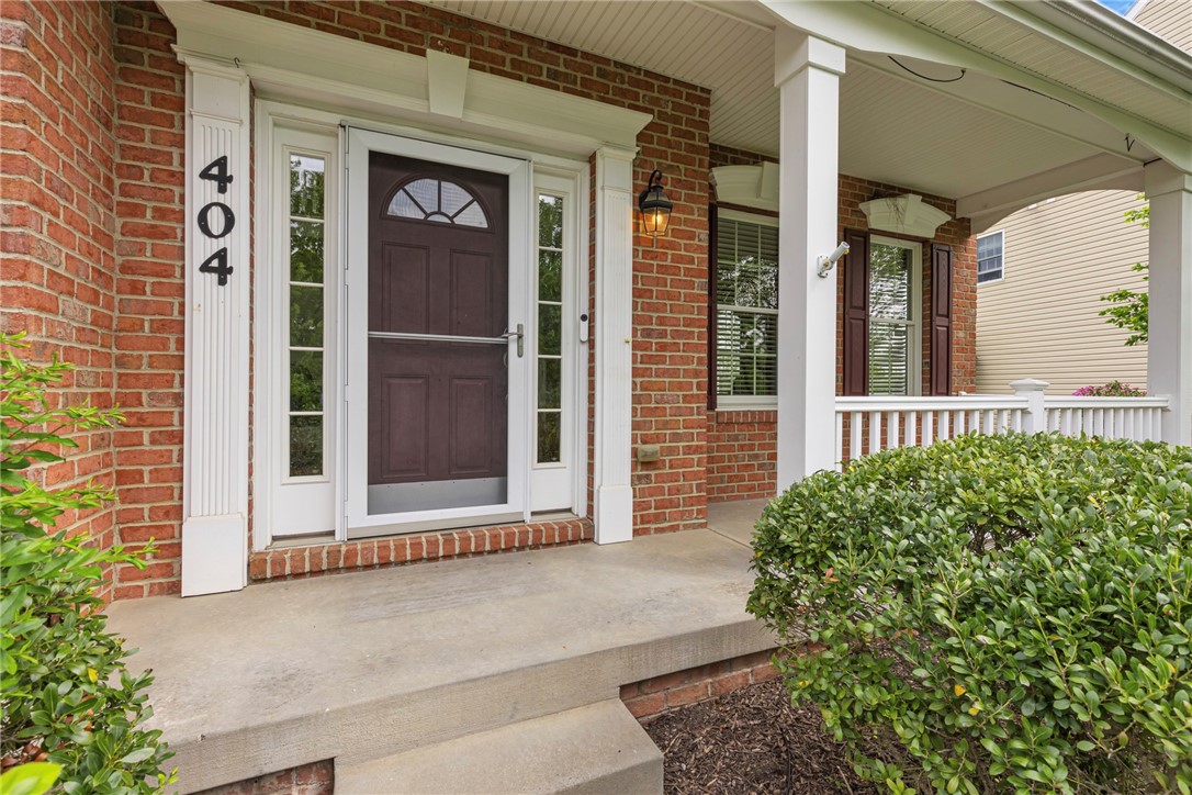 404 Plum Court