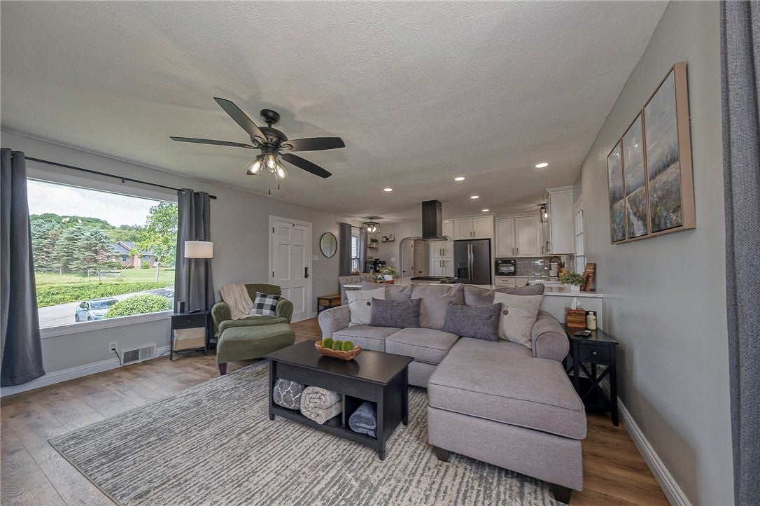 156 Beale Rd