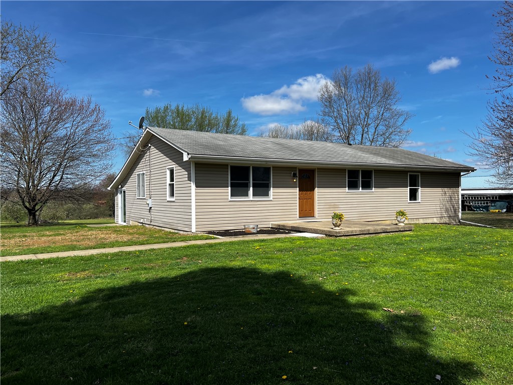110 Lutz St St, Franklin, Pennsylvania image 1