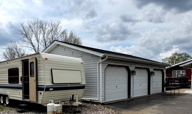 1576 E Laurel Circle